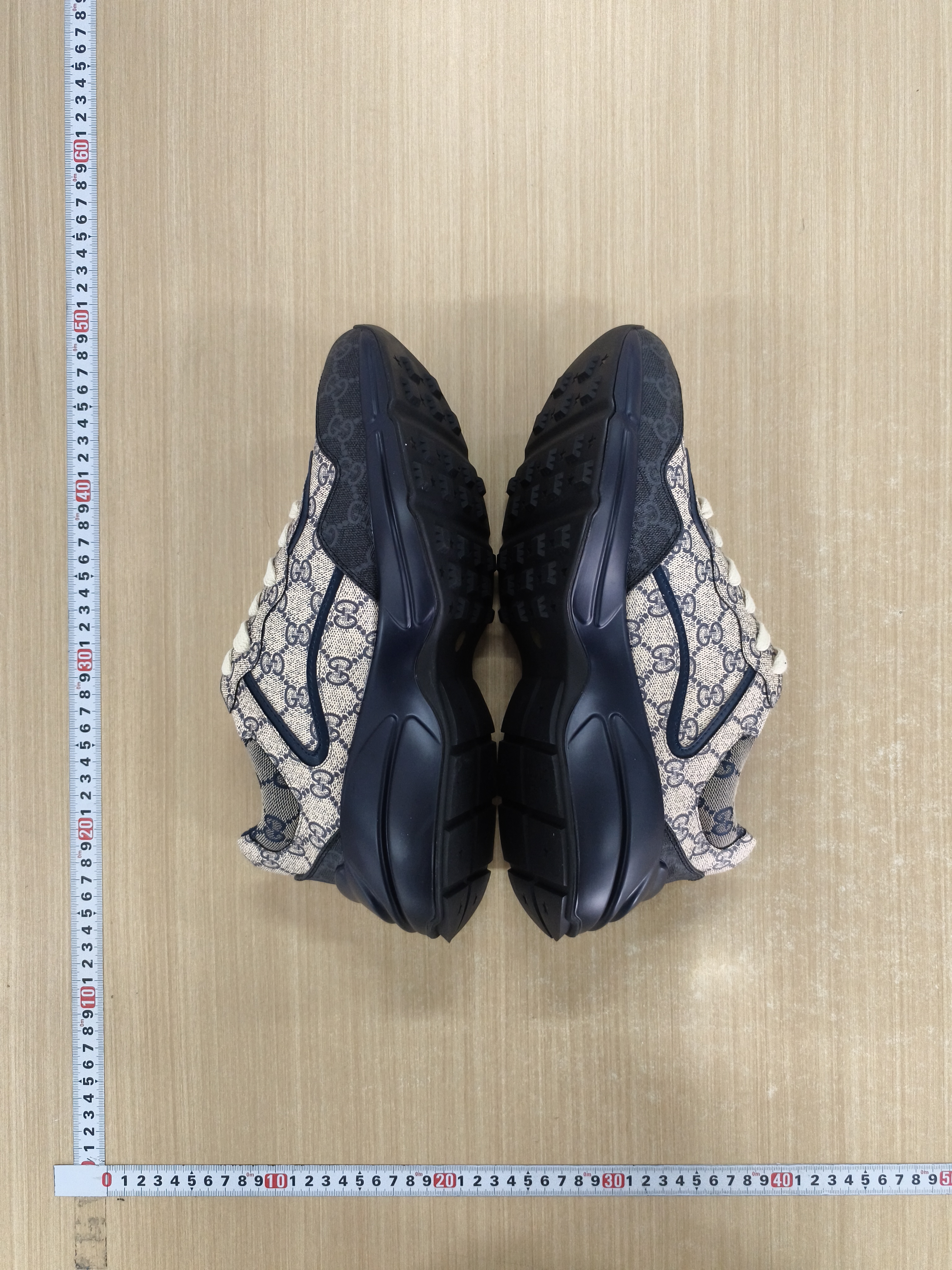 BF batch Gucci Rhyton -9