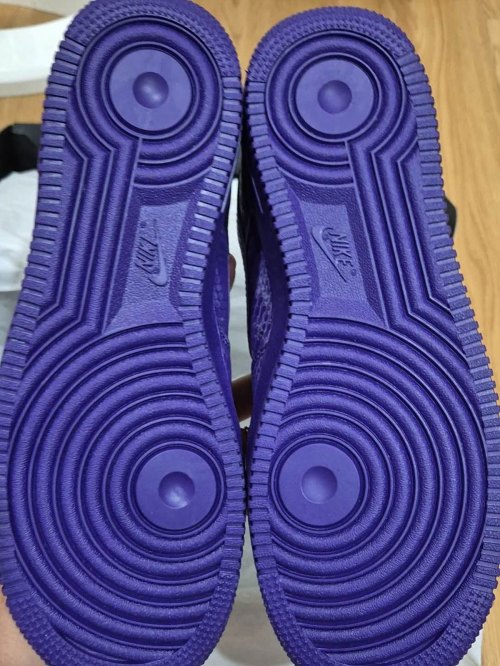 New Images Of The Kobe Bryant x Nike Air Force 1 “Court Purple”(pic5)